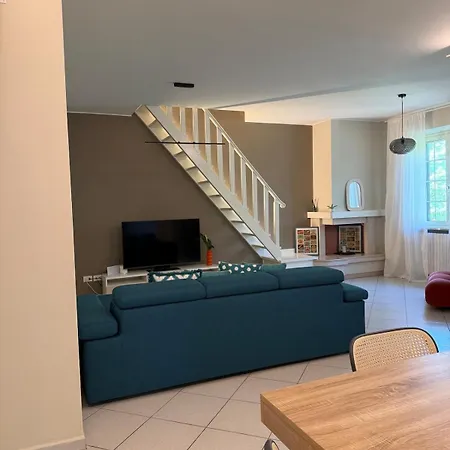Casa vacanze Cornici Di - *
